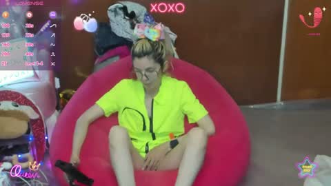 Skinnygirl online show from August 2, 2:18 am