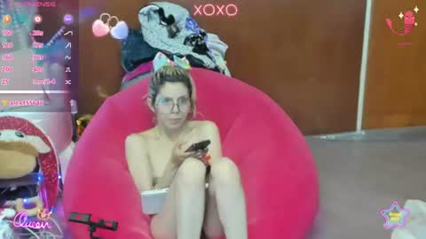 Skinnygirl online show from August 2, 3:24 am