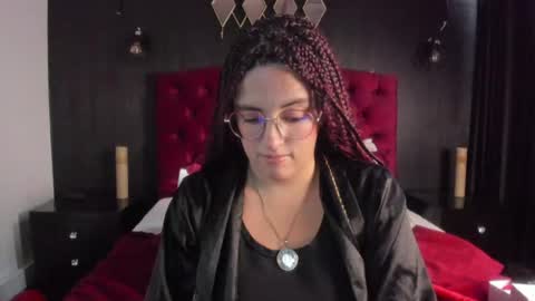 Laia  online show from August 7, 1:44 pm