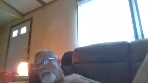 laidbackluxury online show from June 19, 10:48 am