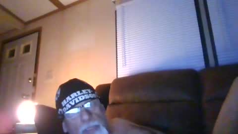 laidbackluxury online show from June 20, 8:14 am