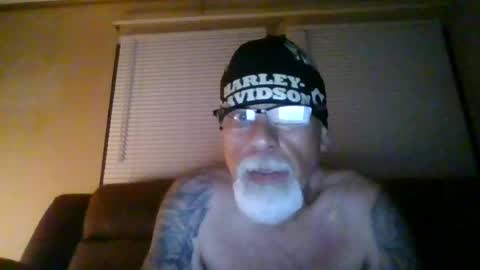 laidbackluxury online show from June 25, 1:52 am