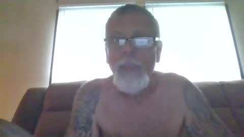 laidbackluxury online show from June 25, 12:19 pm
