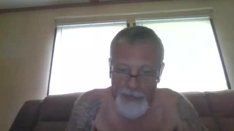 laidbackluxury online show from June 26, 10:24 pm