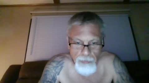 laidbackluxury online show from June 29, 2:26 am