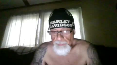 laidbackluxury online show from July 18, 1:56 pm