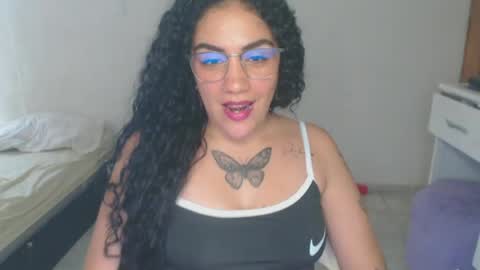 laila_silk online show from June 15, 8:29 pm