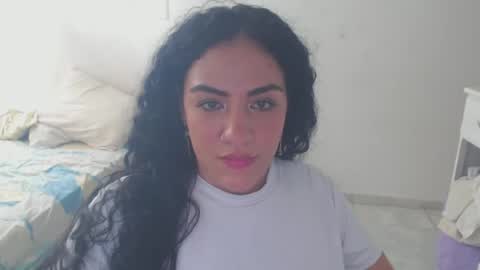 laila_silk online show from June 21, 9:04 pm