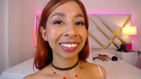 Laila Stilwills online show from August 8, 10:37 am