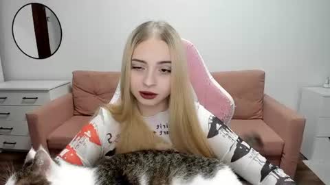 Kira online show from July 29, 4:52 am