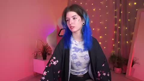 lain_root online show from August 4, 5:26 am