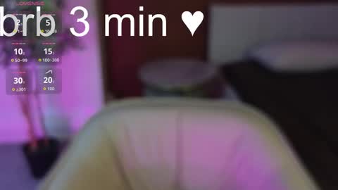 laineblackwood online show from April 26, 12:01 pm