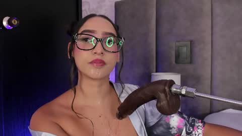 Loren online show from August 14, 12:58 am