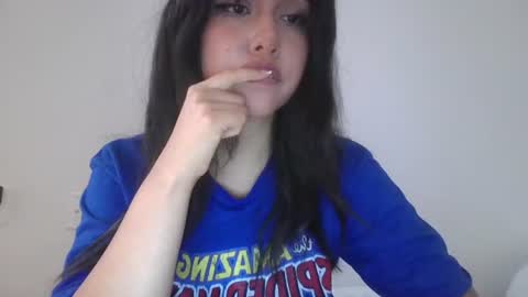 Lali Gomez online show from July 8, 4:33 pm