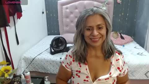lalisha online show from August 4, 1:02 am