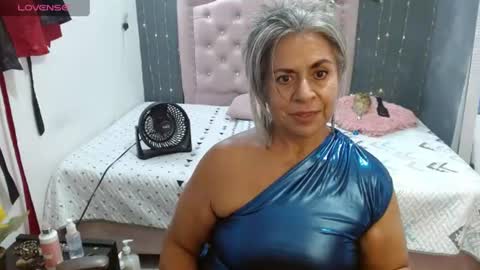 lalisha online show from August 5, 1:03 am