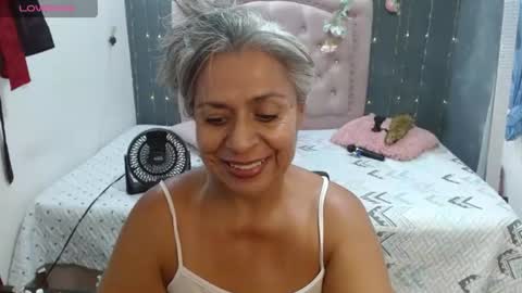 lalisha online show from August 15, 12:47 am