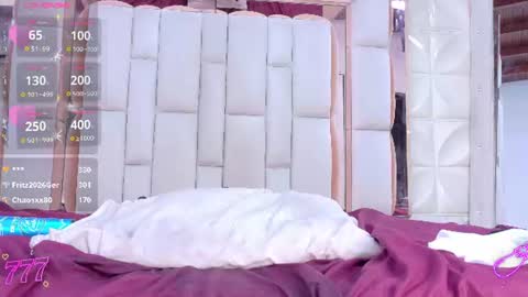 Laly online show from August 11, 6:26 am