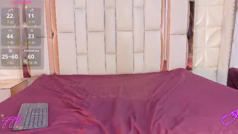 Laly online show from August 13, 2:14 am