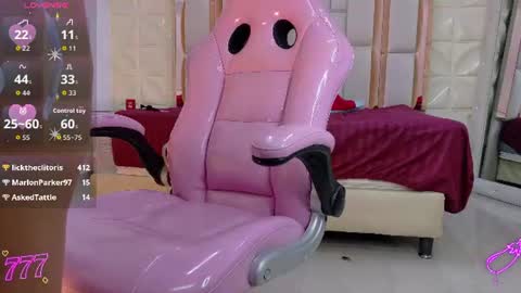 Laly online show from August 13, 5:32 am