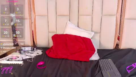 Laly online show from August 14, 6:28 am