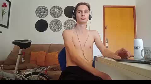 Lemme B online show from August 13, 5:38 pm