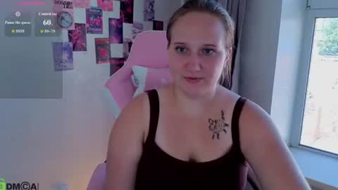 laminel online show from August 11, 4:25 am