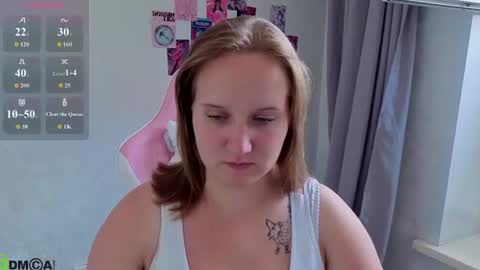 laminel online show from August 12, 5:43 am