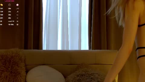 MARY online show from June 16, 11:19 am