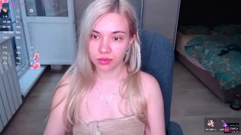 Lana online show from August 5, 10:24 am
