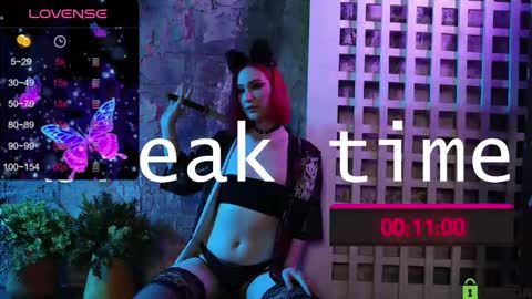 Lana online show from March 19, 2:53 pm