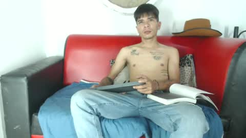 lana_robertt online show from June 21, 9:21 am