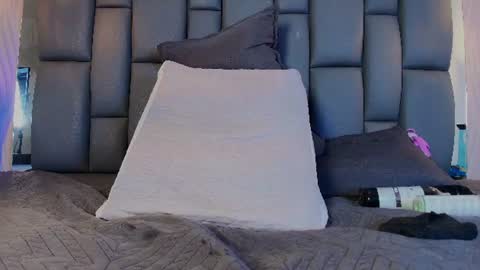 Vanessa  online show from August 3, 1:18 pm