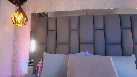 Vanessa  online show from August 11, 12:18 pm