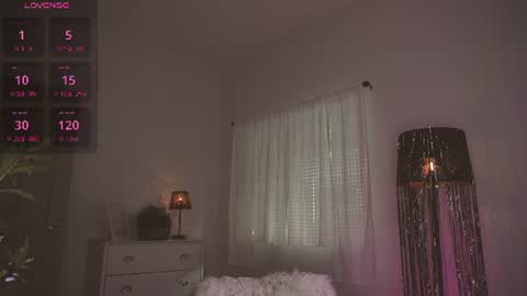 lanabosch online show from August 14, 9:57 am