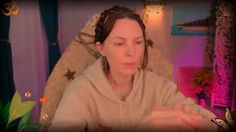 Lana Radiance online show from August 17, 4:34 pm