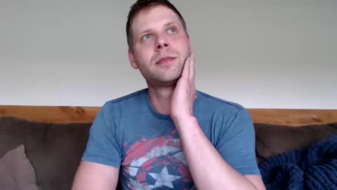 Lance online show from May 18, 12:01 am