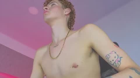 lancelot_grey online show from June 13, 9:56 pm