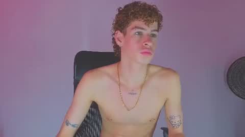 lancelot_grey online show from June 14, 10:07 pm
