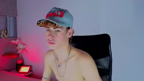 lancelot_grey online show from June 22, 8:31 pm