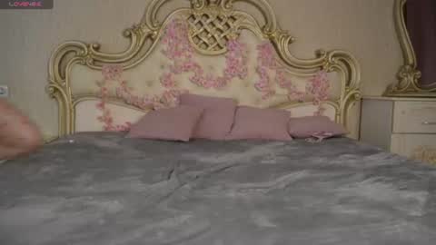 land_of_sweets online show from August 7, 7:47 pm