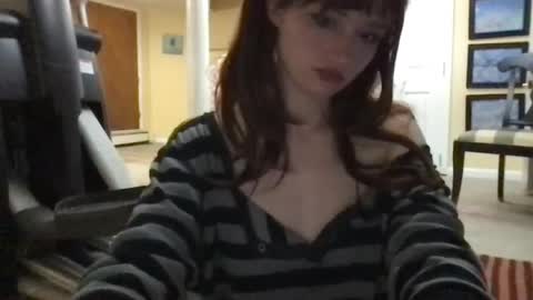 lanemary online show from August 1, 5:02 am
