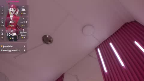 lanna_stone_ online show from August 6, 12:31 am