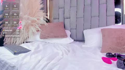 Lana Fox online show from July 30, 7:37 am