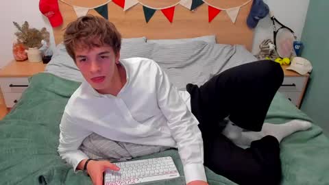 lanny_fandi online show from May 26, 3:13 pm