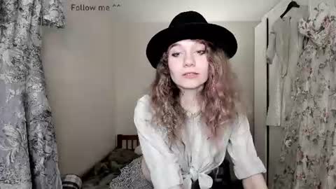 lanshan_classy online show from June 12, 11:23 pm