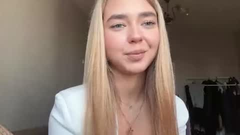 Nora online show from July 9, 8:30 am