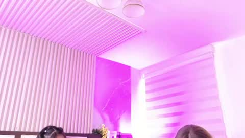 lara_as online show from August 13, 6:22 pm