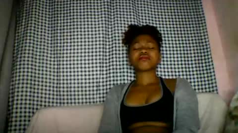 lara_belle online show from August 13, 11:41 pm