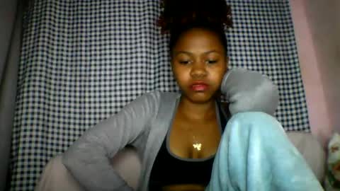 lara_belle online show from August 14, 12:47 am